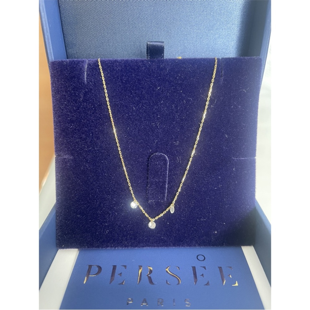 Persee Yellow Gold Danaé Paris necklace. Adjustable length. Exquisite.